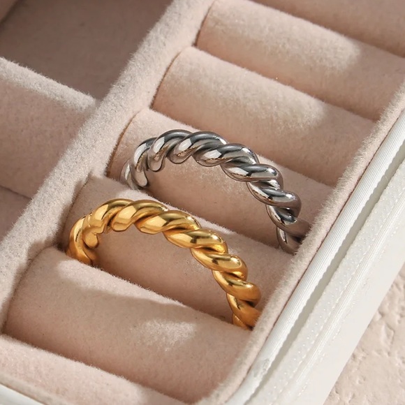 New: 18k Gold Plated Twisted Rope Ring - Picture 5 of 11